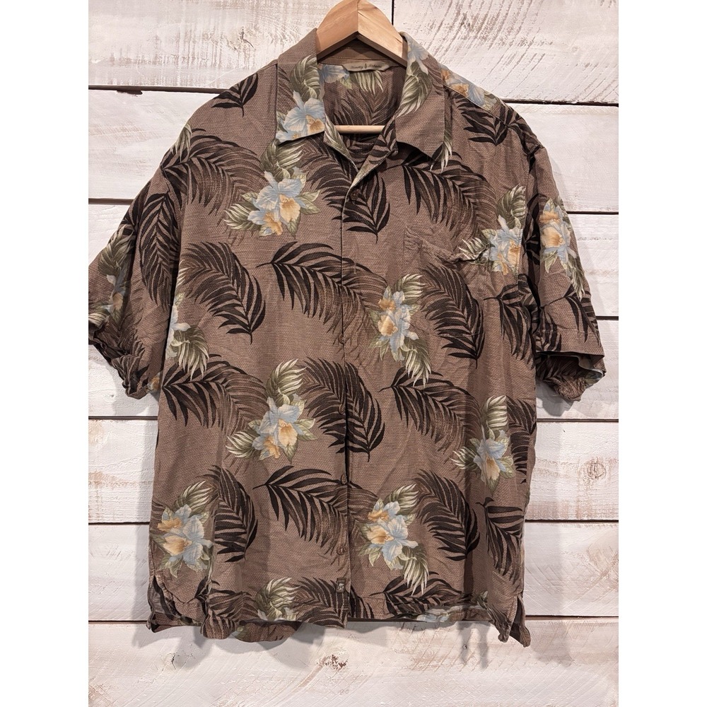 Tommy Bahama Shirt Mens L Multicolor Silk Hawaiian Floral‎ Aloha Relax Read Des